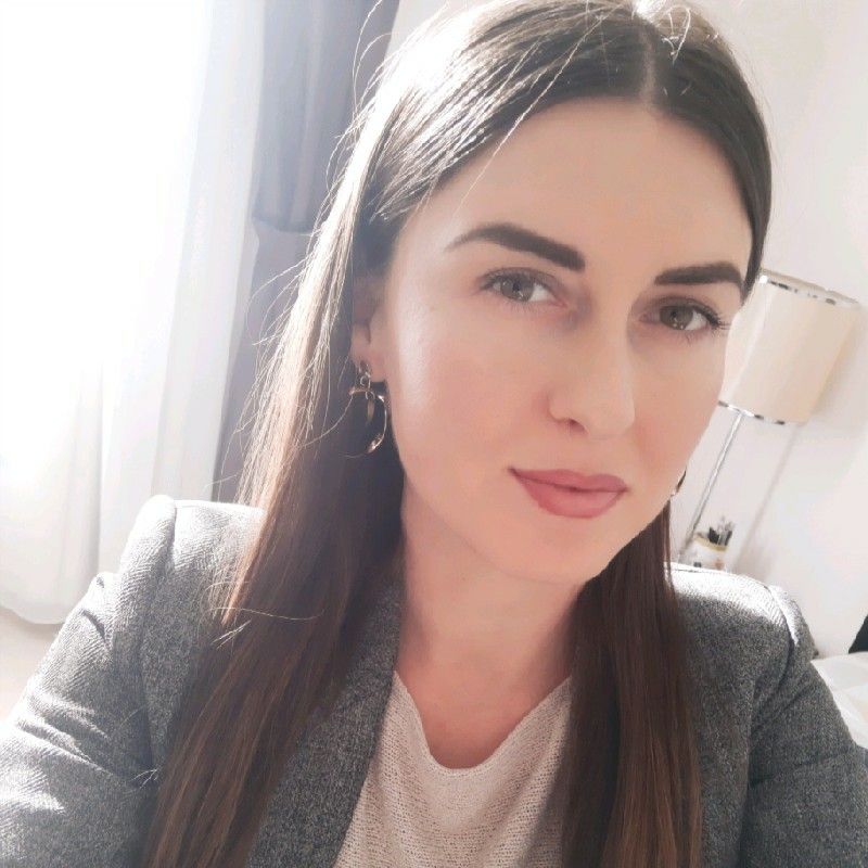 Lana Vajzovic - ThotHub Yoga Instructor